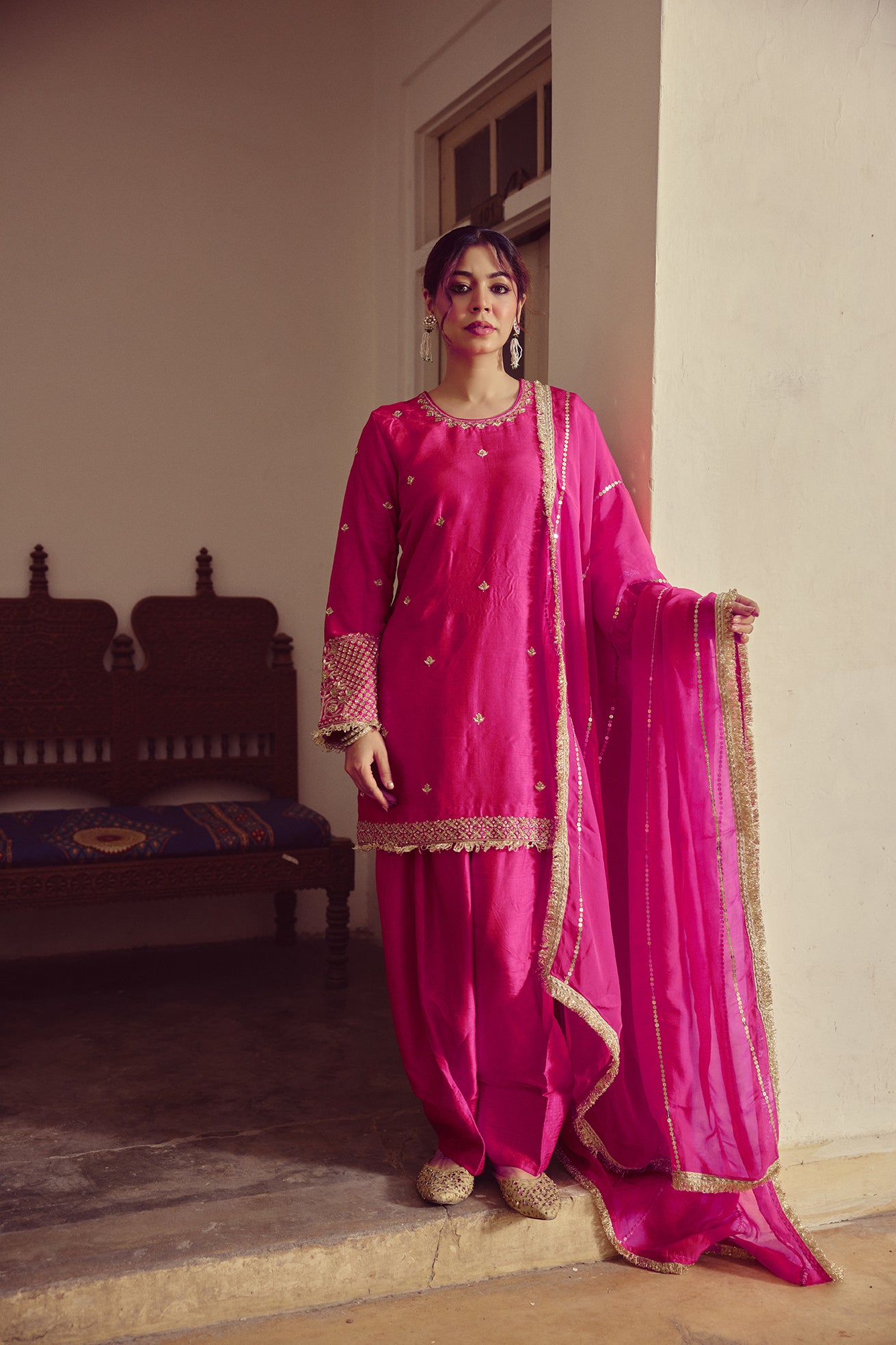 Zehn - Pink Short Kurta farshi Set