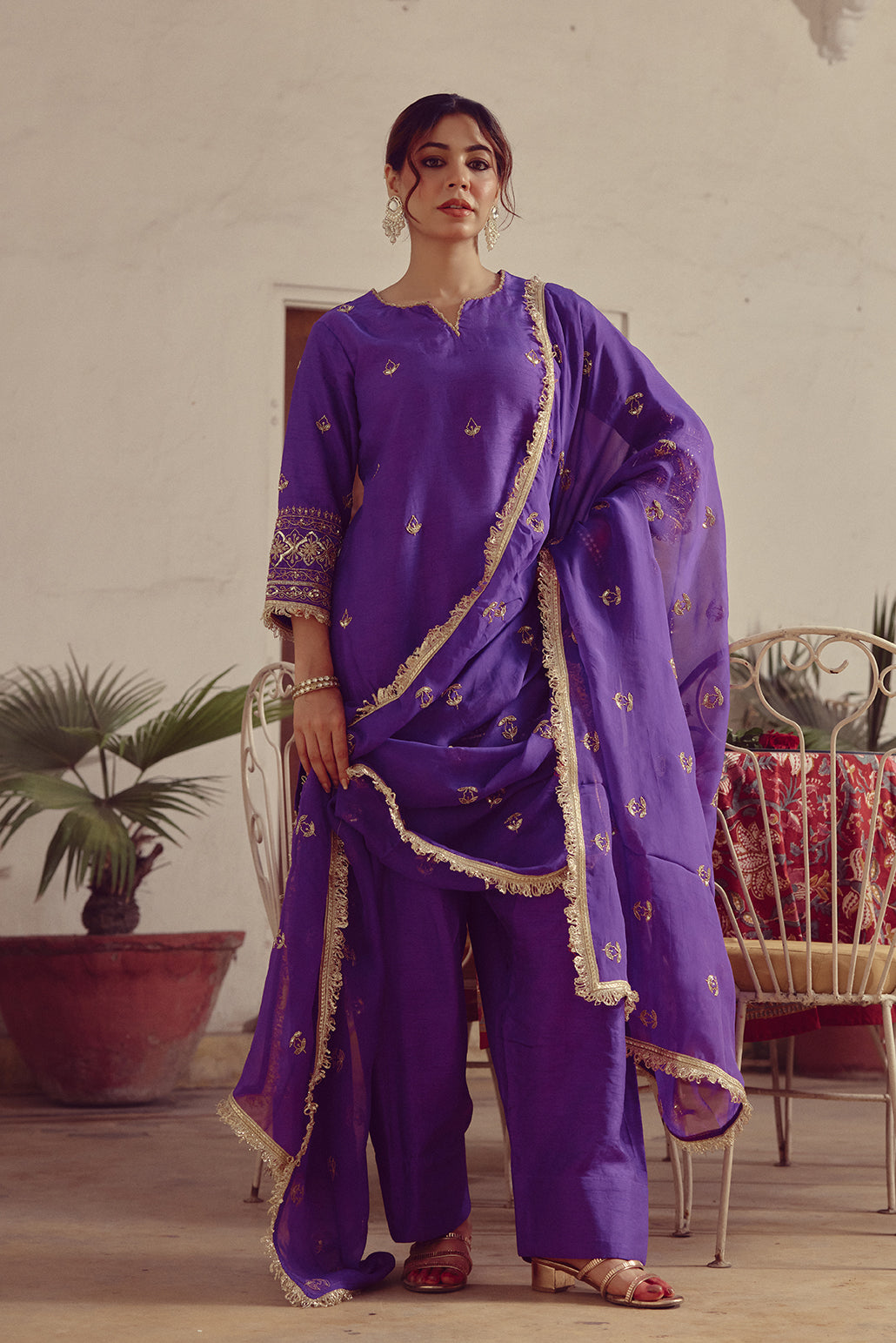 Aabroo - Purple Kurta Farshi Dupatta Set