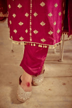 Rua - Magenta Kurta Set with Dupatta