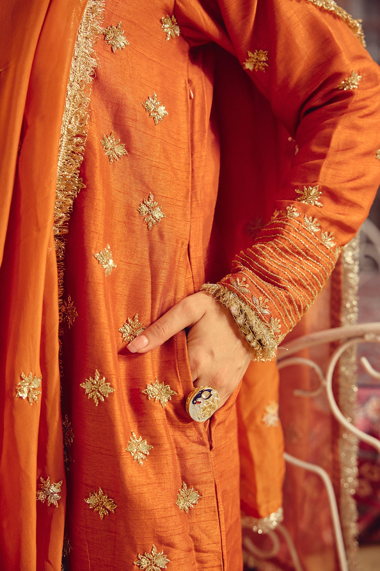 Izhai - Rust Kurta Pant Set with Dupatta