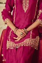 Sajvi - Magenta Kurta Farshi Dupatta Set