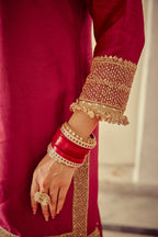 Alinaar - Magenta Zardozi Kurta Lehenga Dupatta Set