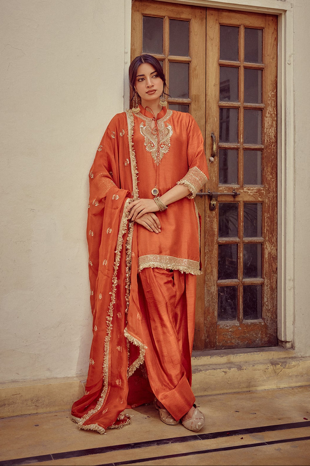 Zariya - Rust Kurta Farshi Dupatta Set