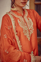 Zariya - Rust Kurta Farshi Dupatta Set