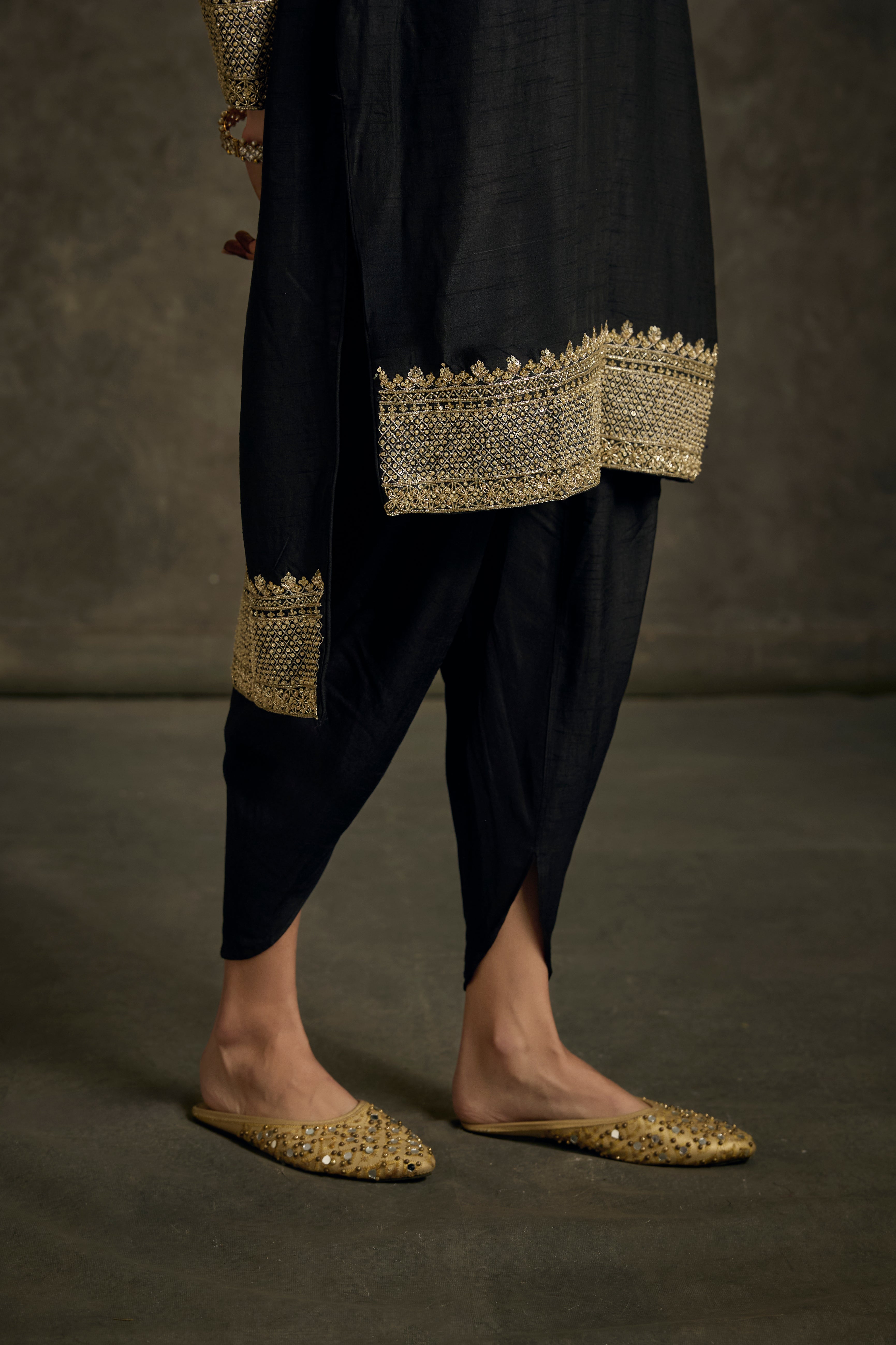 Saanjh - High-Low Black Zardozi Kurta Salwaar Set with Embroidered Dupatta