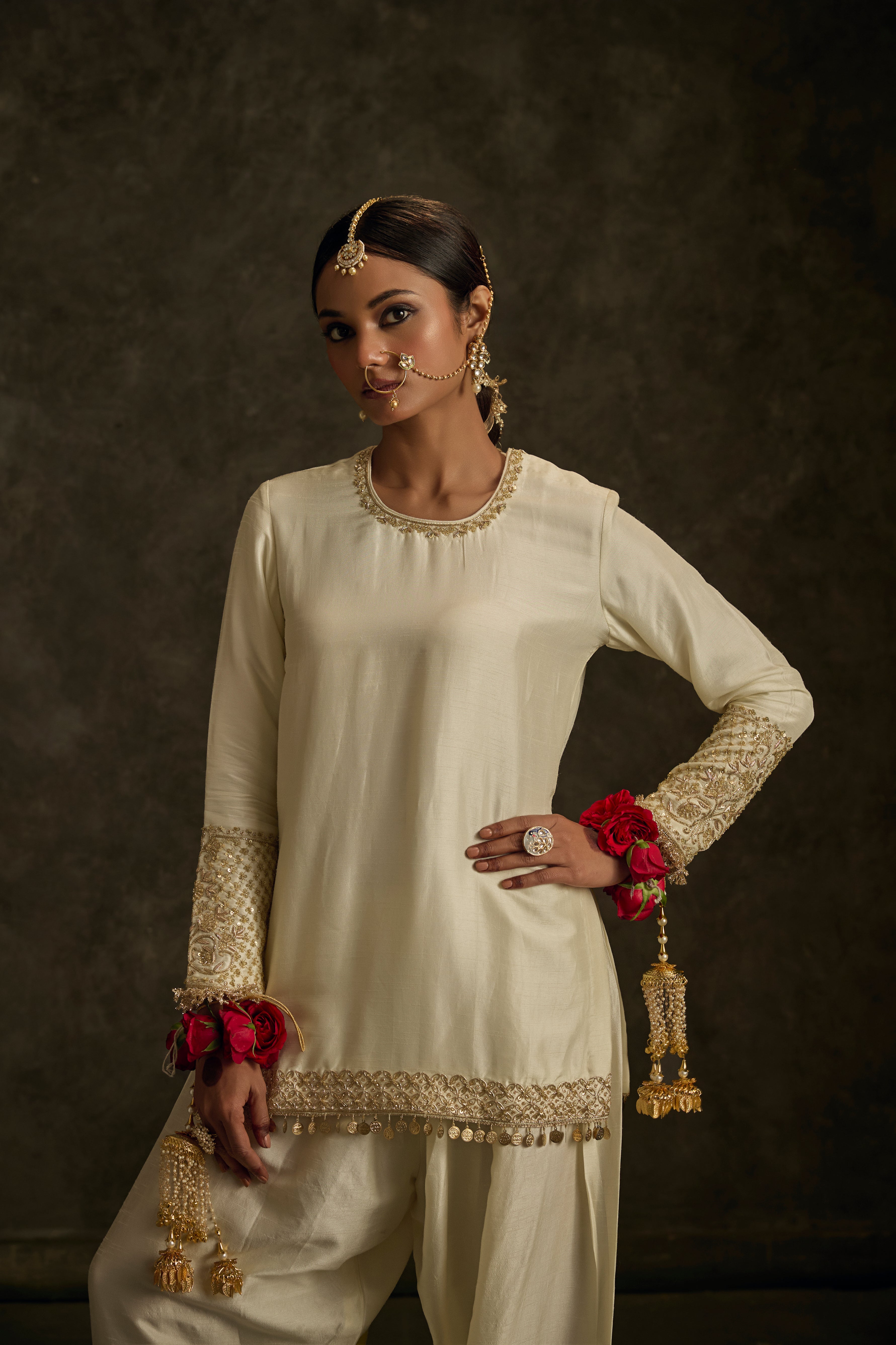 Heernur - Ivory Hand Embroidered kurta Set