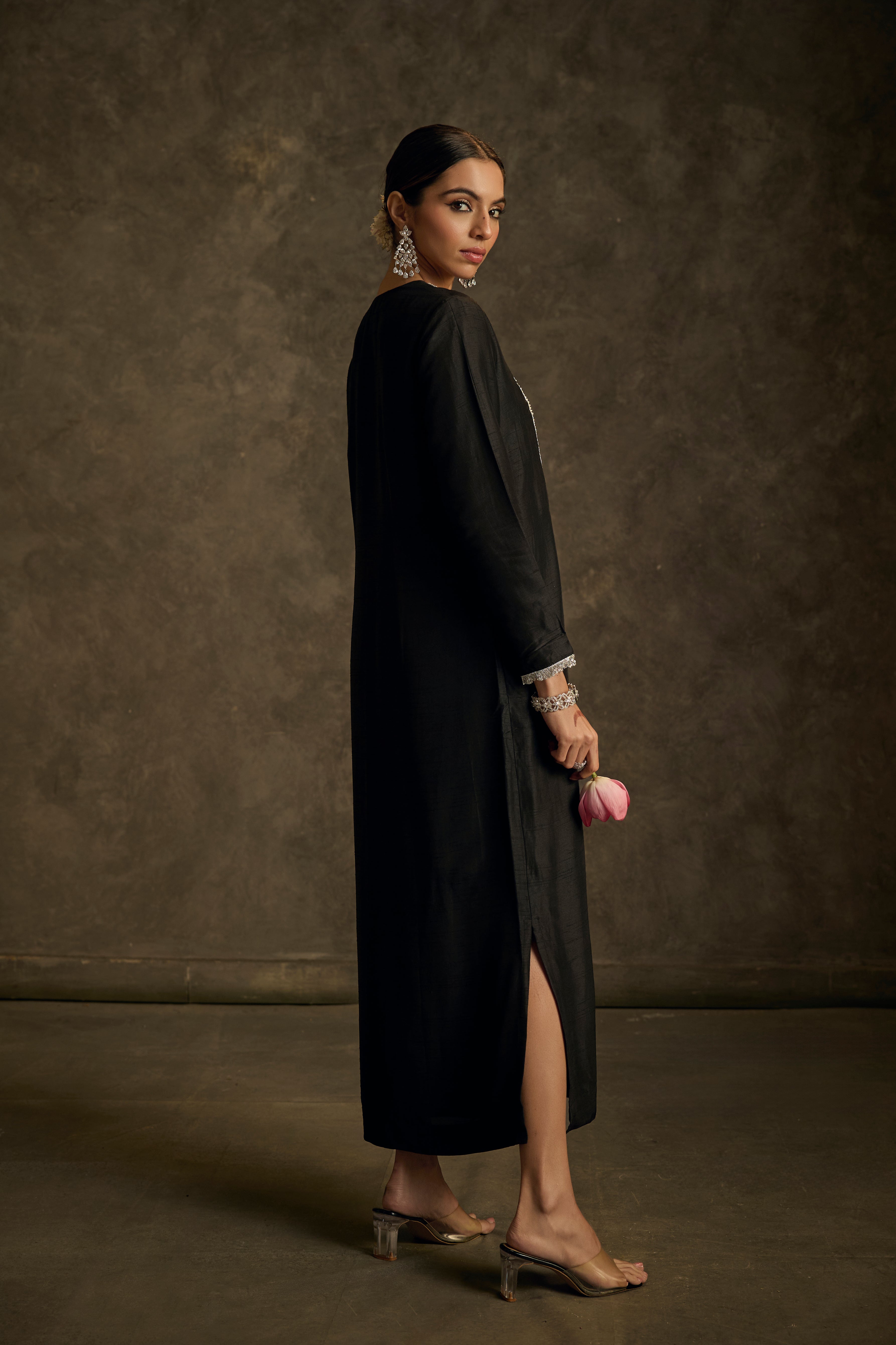 Kainiri - Black  Embroidered Kurta Dress