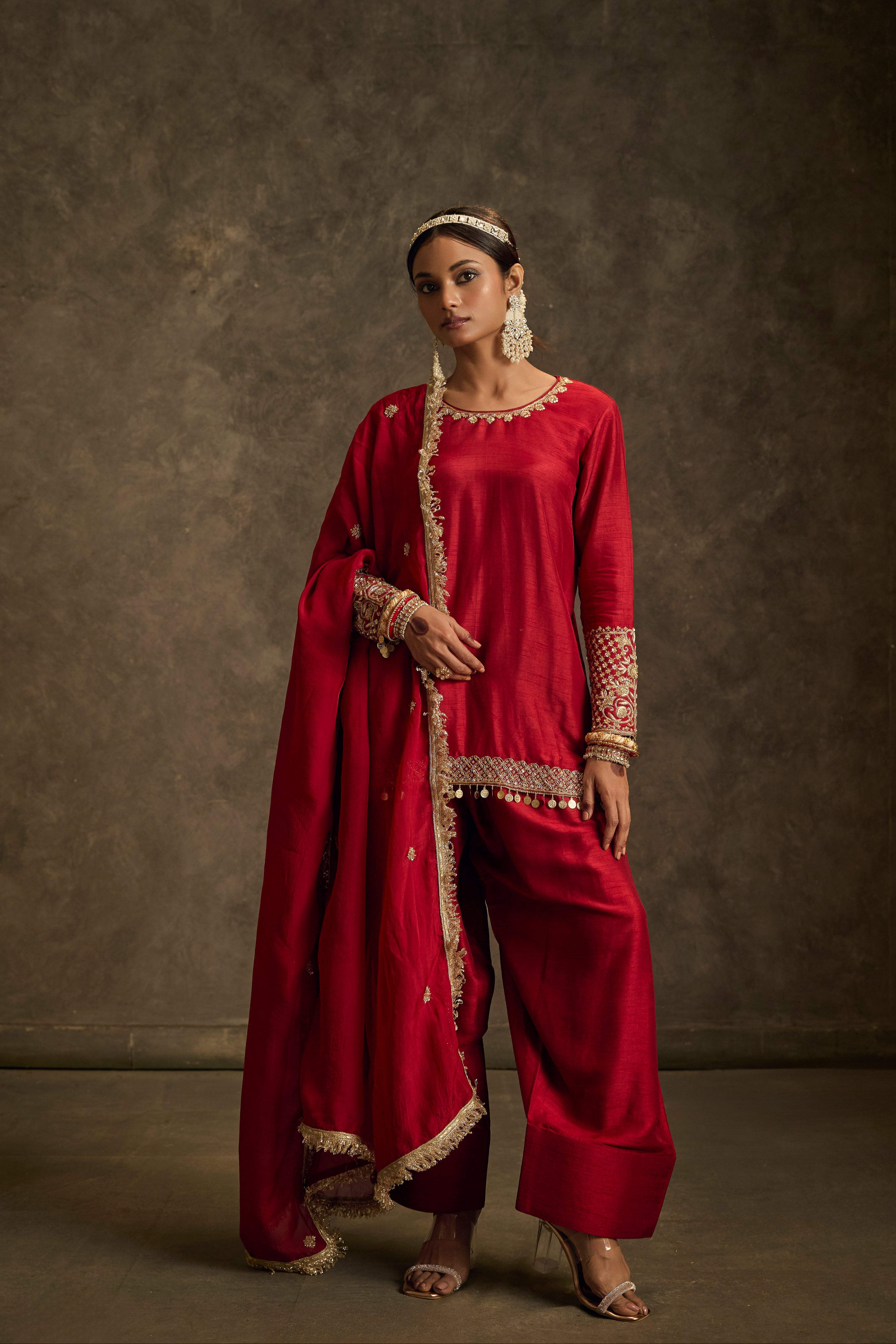 Mehrin - Red Hand Embroidered kurta Set