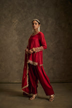 Mehrin - Red Hand Embroidered kurta Set