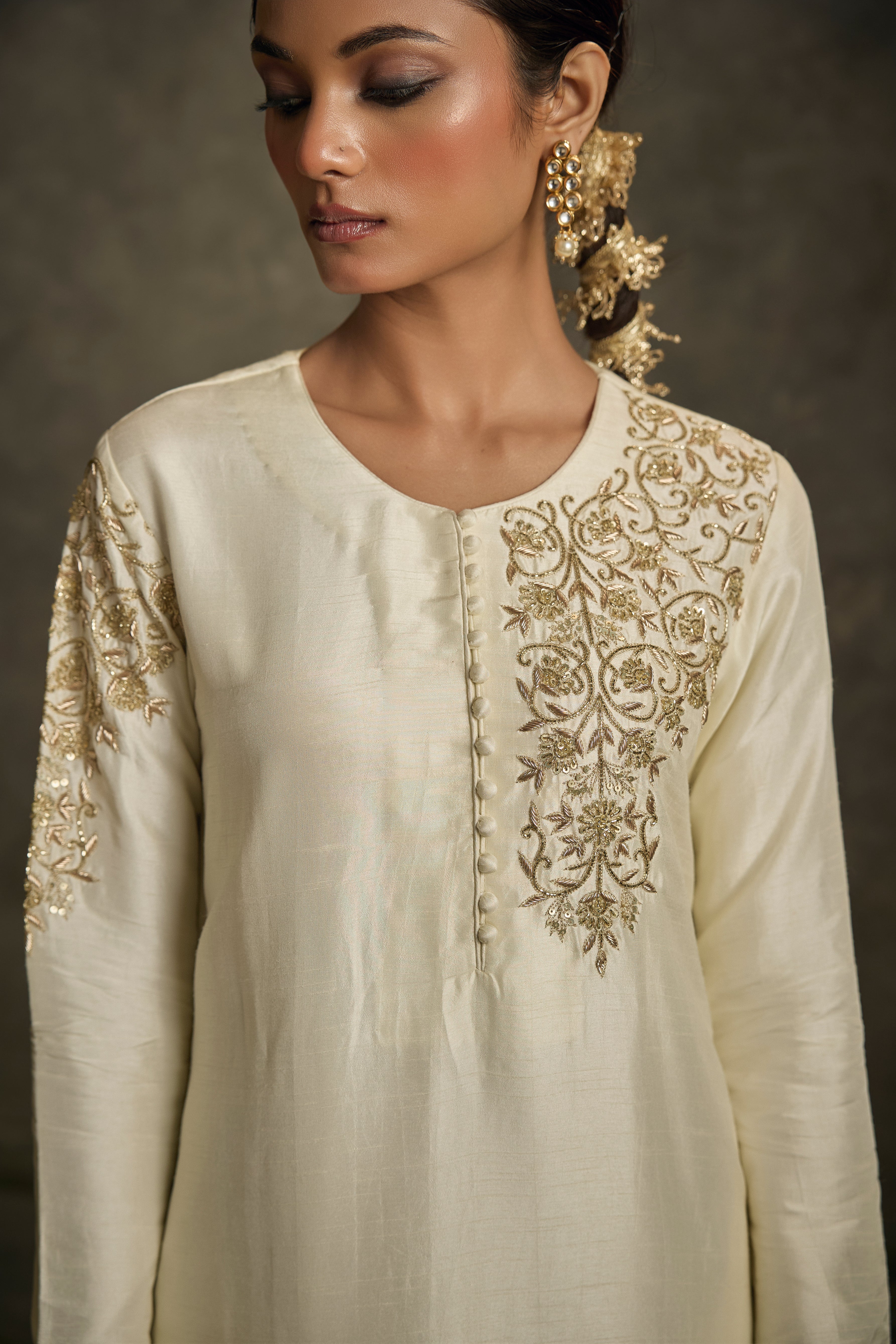 Suhraani - Ivory Embroidered Kurta Dress