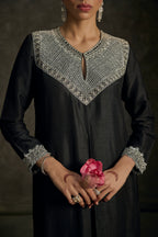 Ravnoor - Black Embroidered Kurta Dress