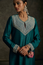 Kavira - Emerald Green Embroidered Kurta Dress