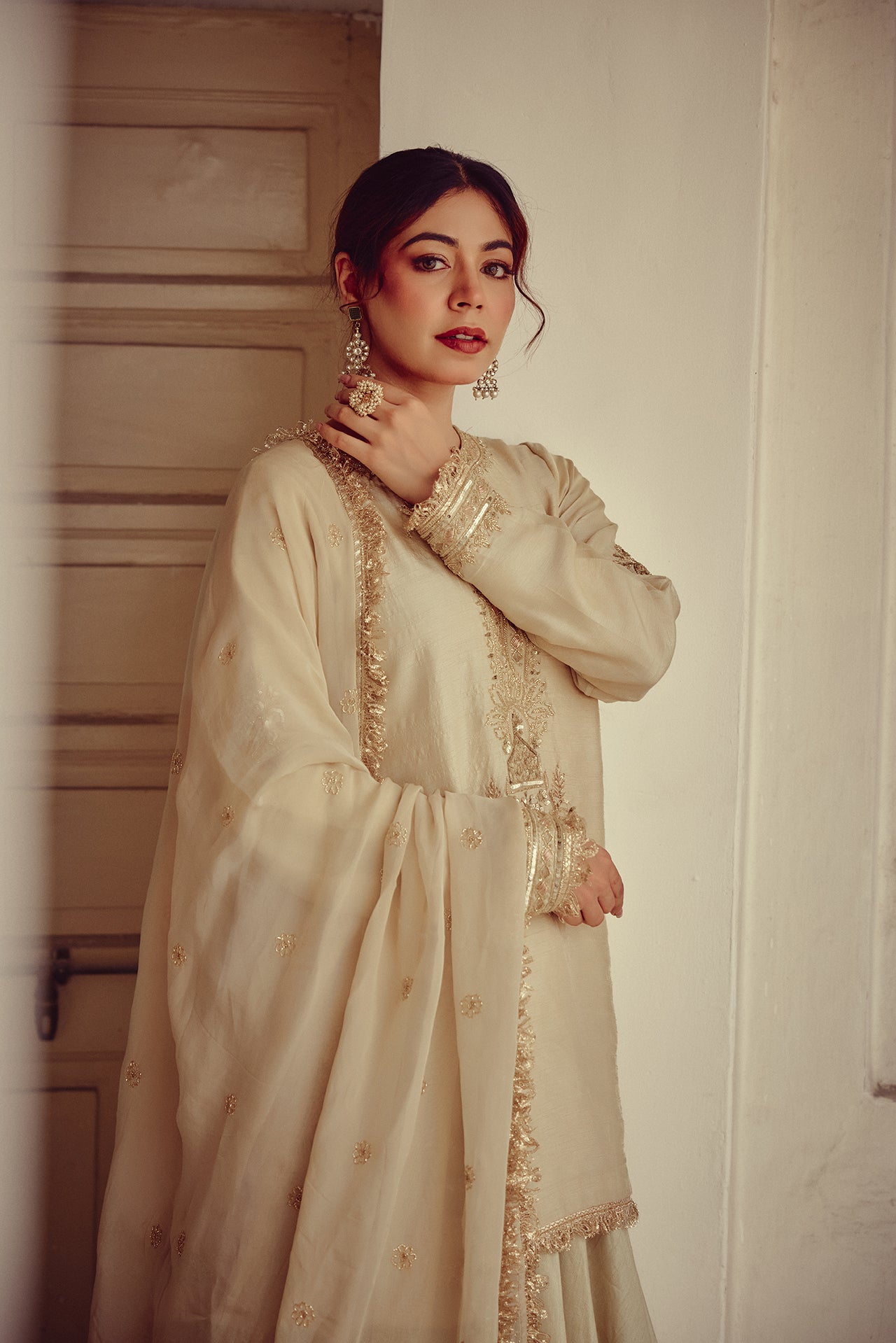Lehza - Gold Ivory Kurta Lehenga Dupatta Set